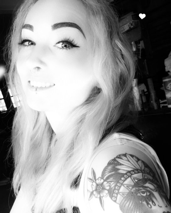 "Dalaota OnlyFans" https://t.co/SP41dLkVVB  Only $6.99 to subscribe!❤ Cum check me out for exclusive