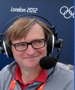 ZZiliani's tweet image. Voglio Nicola #Roggero sull’#Italia. Col suo aplomb. Il suo garbo. Il suo humor inglese, con “l’area più affollata del casello di Melegnano a Ferragosto”. Non voglio più l’urlatore ultrà, voglio Roggero. Capito ⁦@SkySport⁩?
(retwitta se sei d’accordo)
#GallesDanimarca