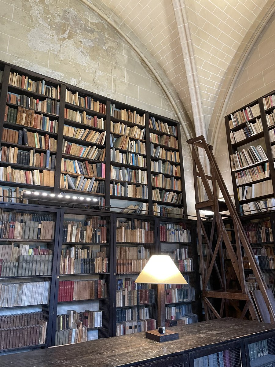 moulanicolas's tweet photo. Passage @royaumont - lieu de quiétude - reposant - toujours aussi magique. https://t.co/jqzoKE0JgX