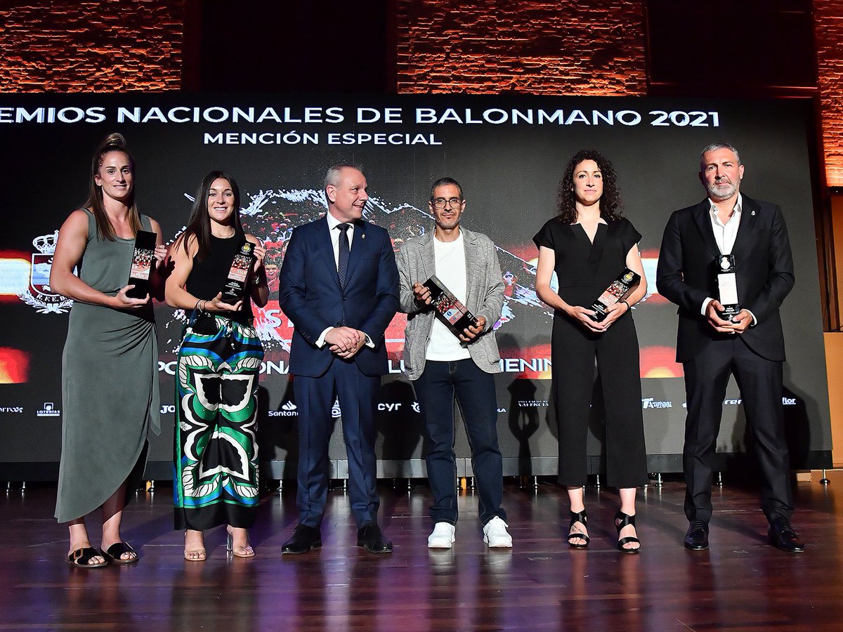 RFEBalonmano tweet media