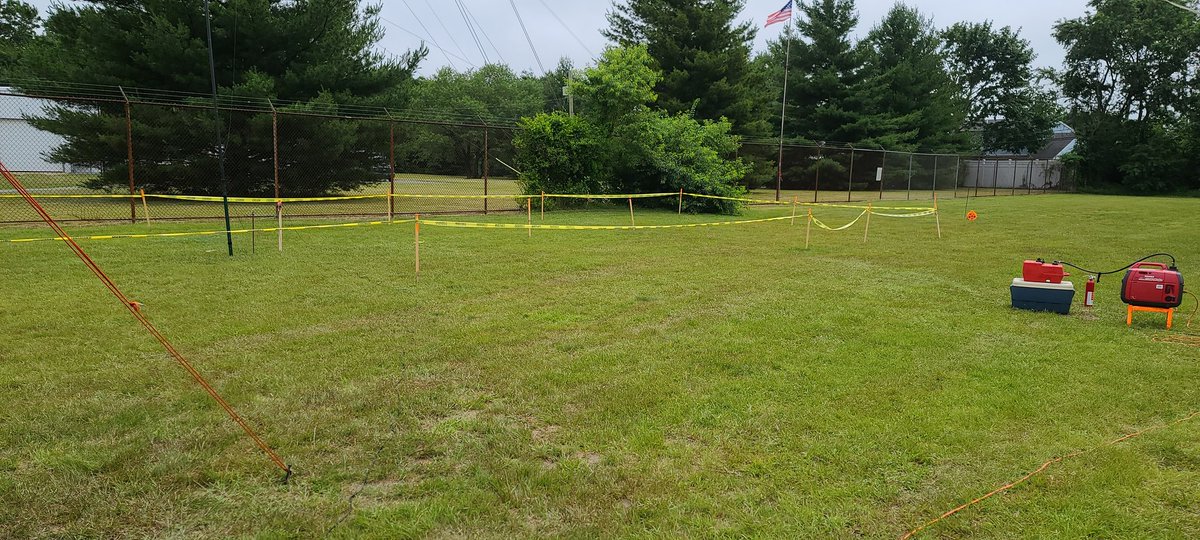 Chaznolan's tweet photo. W2VL/ LIMARC field day on Long Island NY
#ARRL #LIMARC #fieldday2021 #AmateurRadio #emergencypreparedness https://t.co/1c3RZ9Tftb