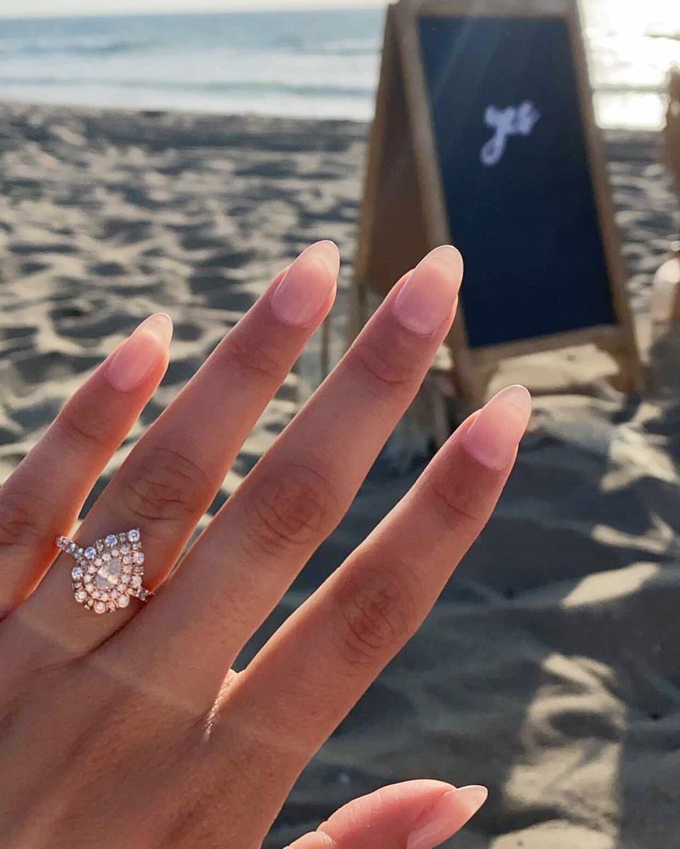 OPI_PRODUCTS's tweet image. The perfect nude to say #IDo 💍💕 #PutItInNeutral
By: @nailsby.evelinn