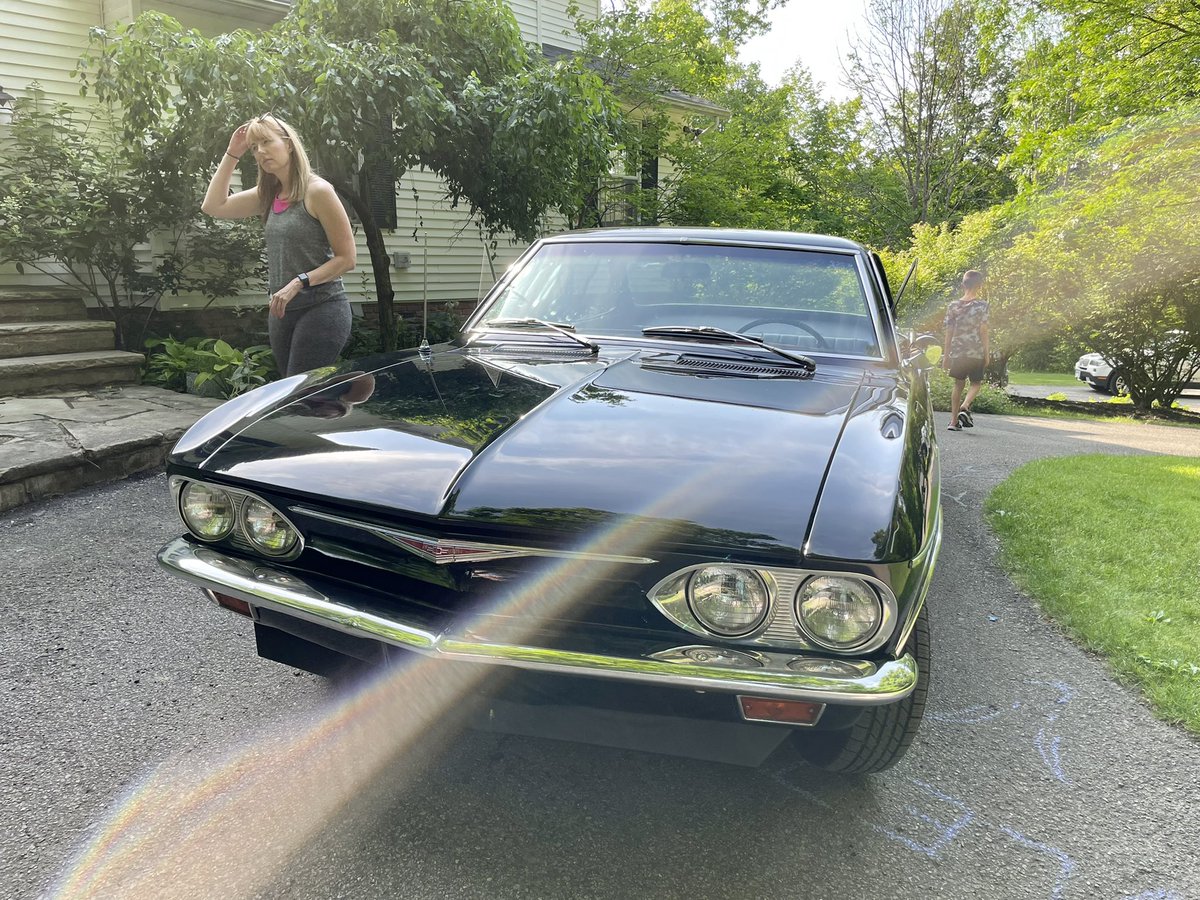 SeanMeyer's tweet photo. ‘Twas a good Saturday. Played with both the #Chevrolet #Corvair #Corsa and the #Yamaha #FJ09 https://t.co/DYzRFvyLrF