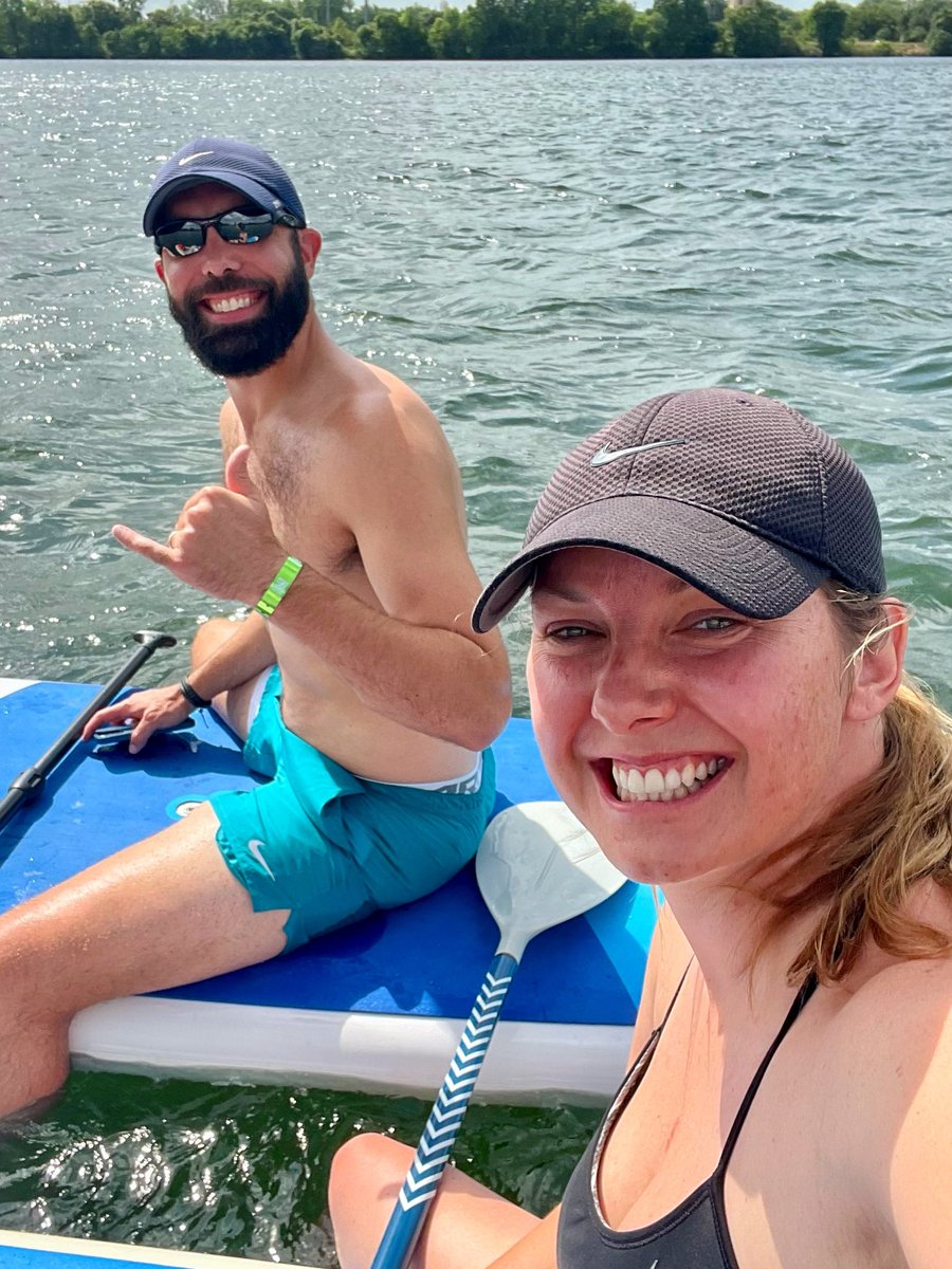 CavinJ32's tweet photo. Do you even SUP bro? 🤙🏼😎 #anniversary #alohaforever #coolparents #doworknation https://t.co/5vpCGOaljv
