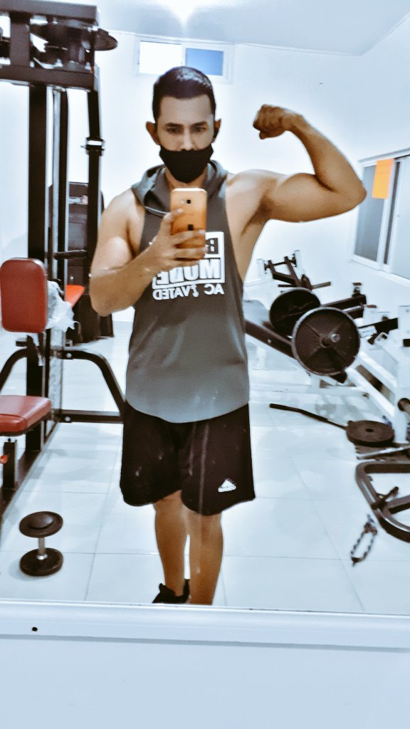 Diego A.C.R (@lacio_) on Twitter photo 