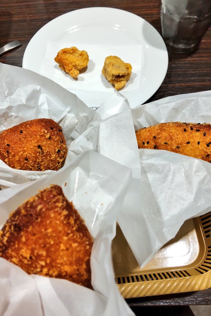 みんなの 唐揚げ カレーパン テイクアウト 口コミ 評判 食べたいランチ 夜ごはんがきっと見つかる ナウティスイーツ みんなの 唐揚げ カレーパン テイクアウト 口コミ 評判 食べたいランチ 夜ごはんがきっと見つかる ナウティスイーツ