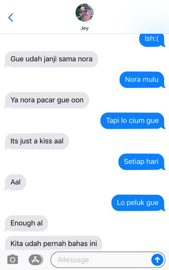 gaurisnow's tweet photo. • Nomin AU

                 • just a friend to you •

Semua orang tau kalau Jeyvan itu sayangnya sama Alvin. Tapi kenapa malah pacaran sama Nora? https://t.co/x8Ea9cvMlg