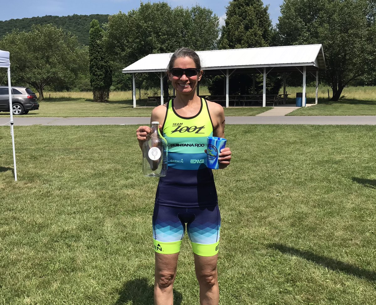 First triathlon 🏊‍♀️🚴‍♀️🏃‍♀️since Before Times. I won beer! 🍻🥈 #teamzoot