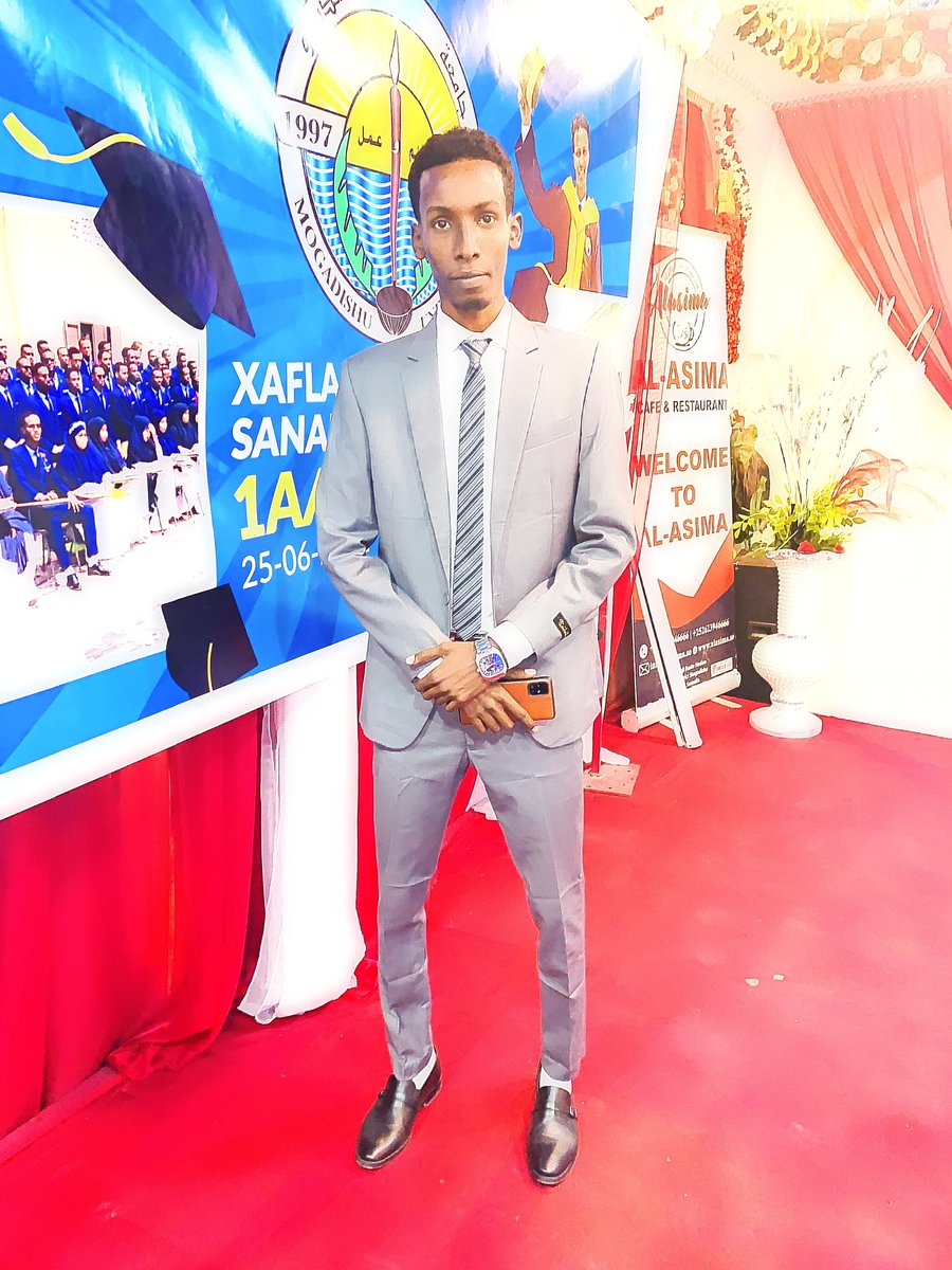 AbdirizakRoble's tweet photo. Accounting batch 20 https://t.co/B7vbf3qkHj