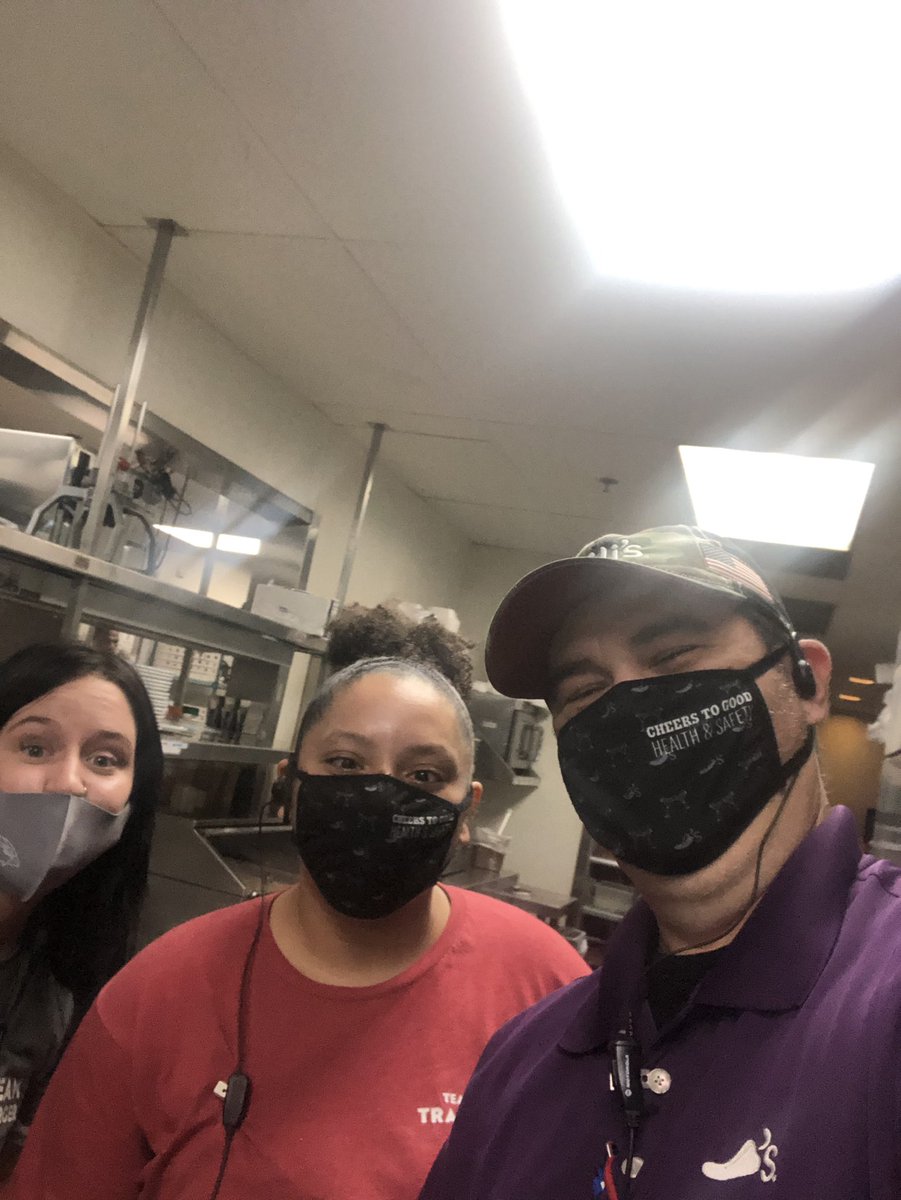 Rusty Shannon (@irishrshannon) on Twitter photo Funny face selfie? Can’t see it behind the mask but still having fun! <a href="/mandahale/">Amanda Hale Torrence</a> <a href="/Chilis/">Chili's Grill & Bar</a> #teamtorrence Funny face selfie? Can’t see it behind the mask but still having fun! <a href="/mandahale/">Amanda Hale Torrence</a> <a href="/Chilis/">Chili's Grill & Bar</a> #teamtorrence
