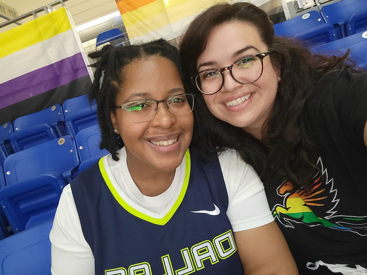 WNBALOVE's tweet image. #Wangs #WNBA #CountIt