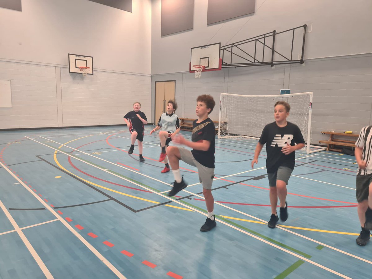 KellyNEB71's tweet photo. Our whole school are up for the #oatvsportscup21. Here are our Ascend pupils taking up the challenge @OrmistonAcads #chooseopa #ormistonpark https://t.co/XKYQv2xUSn