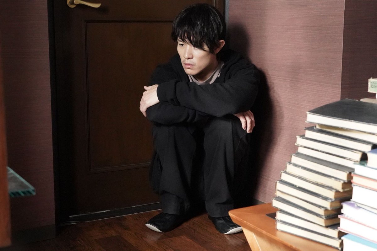 jsekaifansub's tweet photo. الدراما جميله جدا🤧
اجمل دراما رومانسية لموسم ربيع 2021 في رأيي 🌺😭
الشخصيات مثالية!! 
خصوصا البطل والبطلة كارييبي سان وآيكو سان!! 
خط سير القصة!!! ما قهرونا بالأحداث السخيفة وغير ��لمنطقية!! 
التمثيل، على غير المتوقع، جيد! خصوصا تمثيل يوشيوكا ريهو ما كنت اتوقع منها كثير💖💝 https://t.co/uxkMNZyGyL