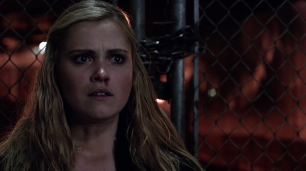 best of clarke griffin. (@dailyciarke) on Twitter photo 