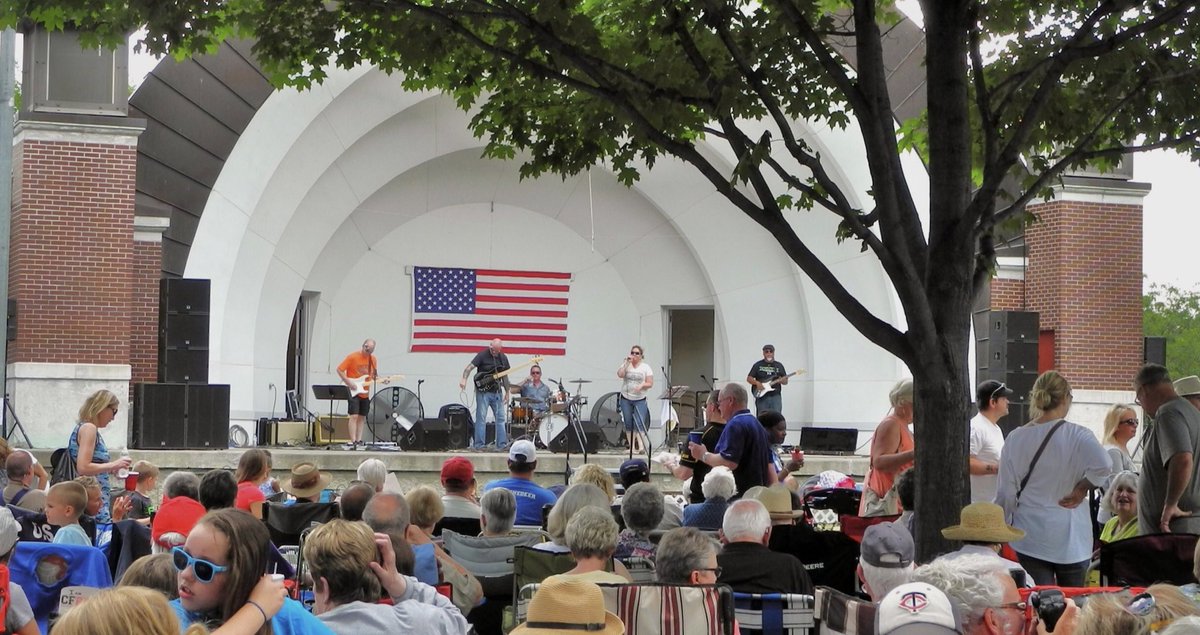 Come out for great, free entertainment at Overman and Gateway Parks in #CedarFallsIowa! 🎶 
#SturgisFallsCelebration2021 continues today and Sunday. SturgisFalls.org/entertainment/ 🎪 Stages are within walking distance of each other. Or, ride the free tram (Second and Clay Streets). 🚘