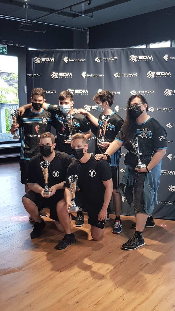 Auch gratulieren wir Babos United für den 2. Platz und Babos Gaming zum 3. Platz💪🏽😎 Ihr habt Showdowm Masters gerockt!🔥 @Showdown_VR <a href="/BabosGaming/">Babos Gaming</a>