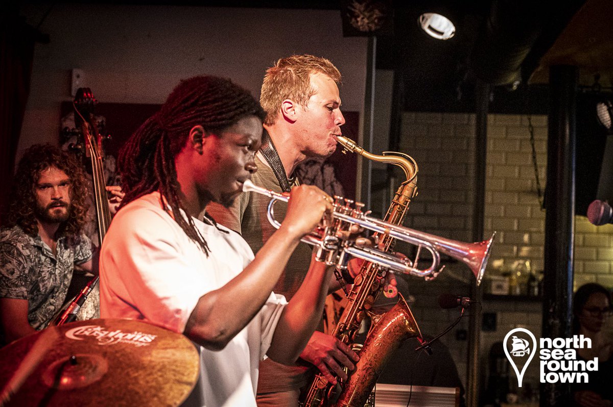 Waar zien we jou tijdens het vijftienjarig jubileum van North Sea Round Town?

Bekijk onze agenda via nsrt.nl/agenda!

Foto door Maarten Laupman