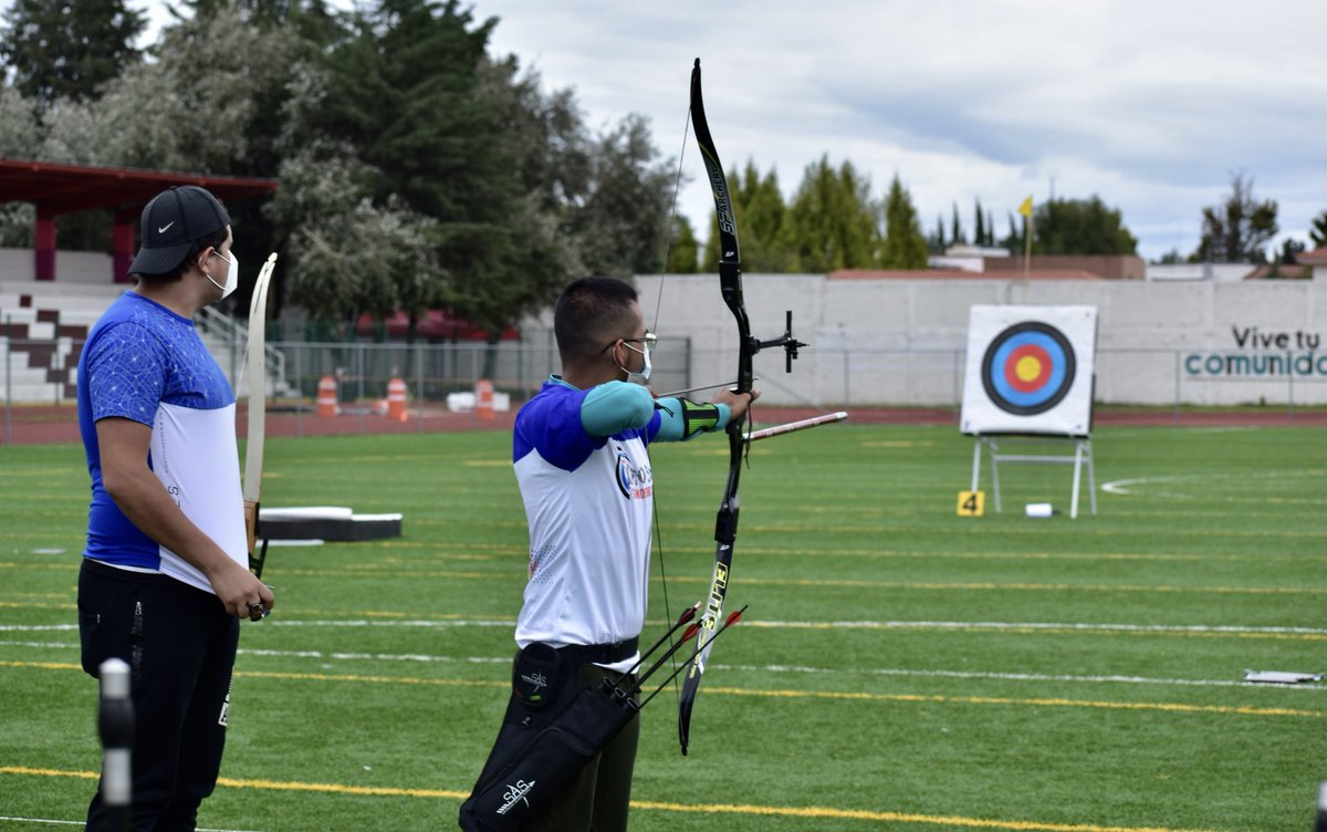 MetepecDeporte's tweet photo. En el Torneo de Verano 2021 de tiro con arco participan más de 50 arqueros de diferentes partes del Estado de México, Ciudad de México y Michoacán. Mucho éxito a todos los participantes, en especial a los de Metepec.

#MetepecDeporte #MetepecLaCasaDeTodos https://t.co/twEabbqnHa
