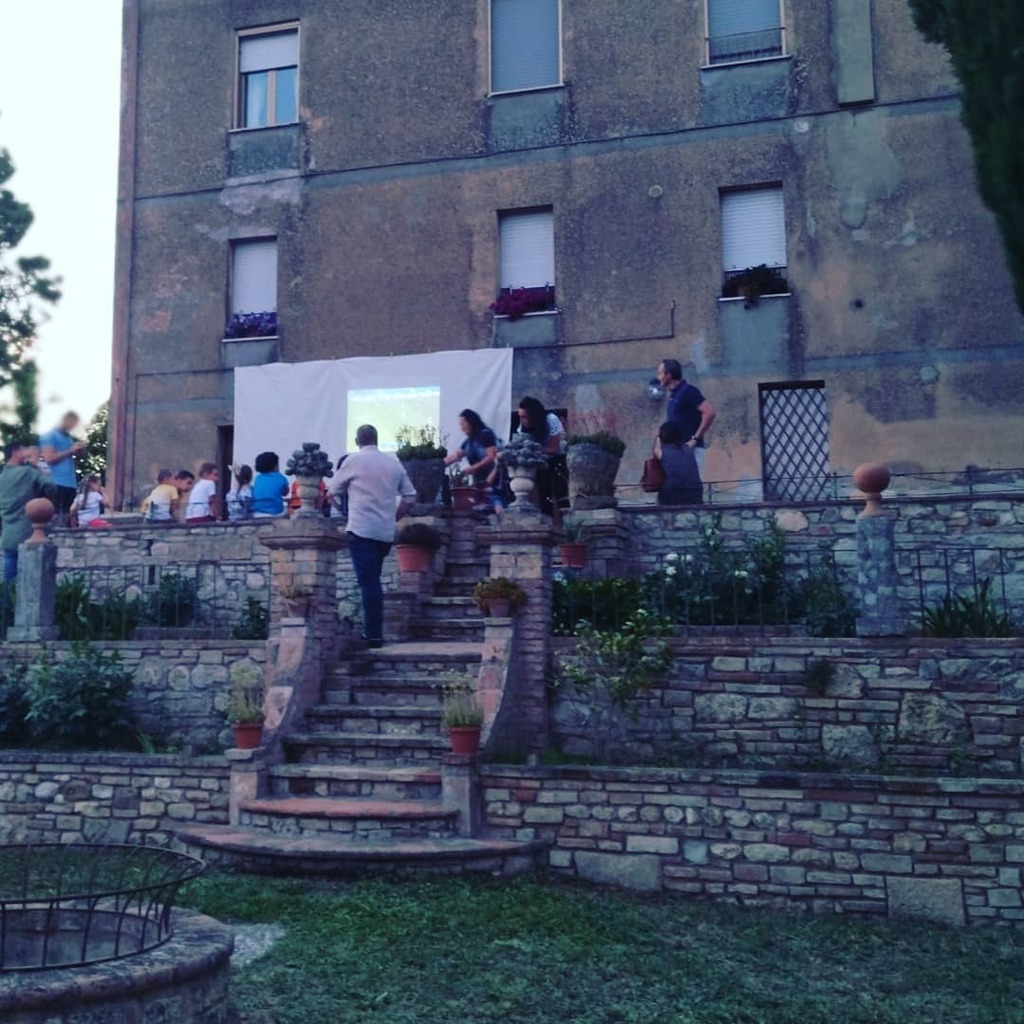 Italian nights 🇮🇹💙
•
•
•
#summertime #summerinitaly 
#soccer #calcio #euro2020 
#azzurri #forzaazzurri 
#Umbria
#Italy instagr.am/p/CQmF5LDLt6o/