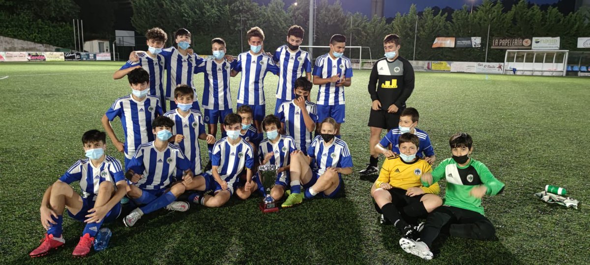 Enhorabuena al Infantil A,  campeones!!! 80 minutos de partido más 30 de prórroga para proclamarse campeones de liga y el ascenso a liga gallega. 🏆🥇⚽️. Un partido para enmarcar. Enhorabuena