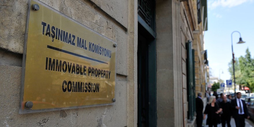 sabahatinismail's tweet photo. 4 gün önce yazdığım bilgi selinde,Abdullah Gül ve Mehmetali Talat’ın Türk Ulusuna attığı tazminat kazığının tarihçesini yazma sözü vermiştim. Şimdi o sözümü tutuyorum.Uzun oldu ama mutlaka okuyun,Türkiye’nin Kıbrıs’ta “işgalci” olduğu safsatasının nasıl kabul edildiğini görün++ https://t.co/jXkgcuJBZ5