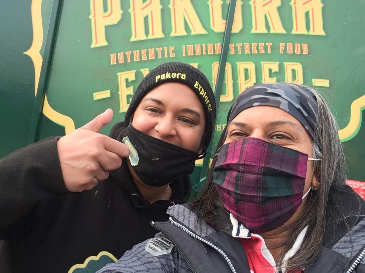 Get yourself down to Pitt St. #Edinburgh for fantastic Pakoras from <a href="/pakoraexplorer/">Pakora Explorer aka Sheetal Revis</a> - the pakora sauce is soooooo yummy! 😋😋😋 thanks Sheetal and papa pakora xoxox