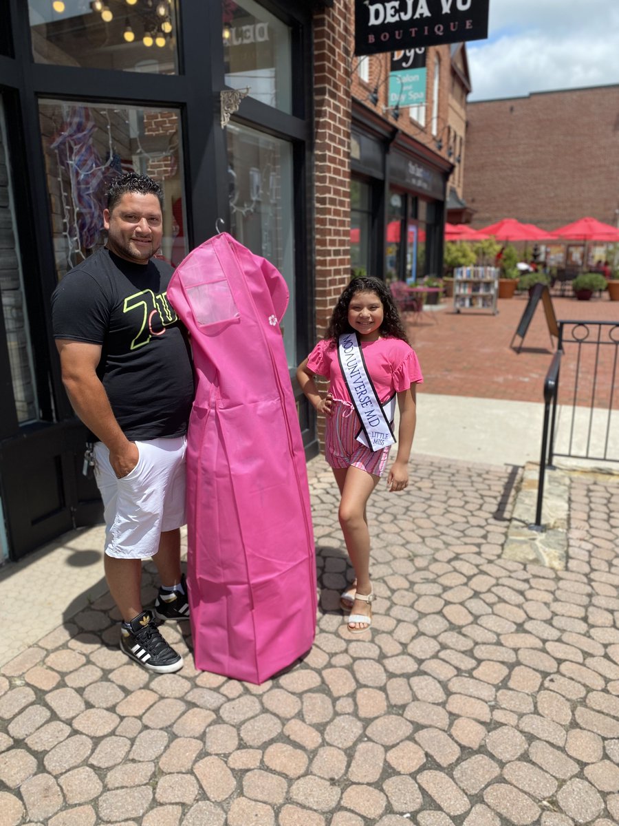 Shop_DejaVu's tweet photo. Fernandita Salazar Moda Universe MD Little Miss ๐ Thank you so much for visiting us and allowing us to help you find your perfect dress! Good luck in Orlando! We can not wait to see pictures!๐ #modauniversemd #littlemiss #pageantperfect #shopsmallbusiness #mountaiymd https://t.co/7zcCY9zxmp