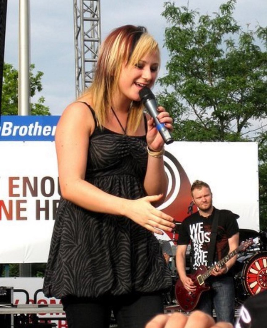 A little throwback to Jen Ledger when she was younger. 