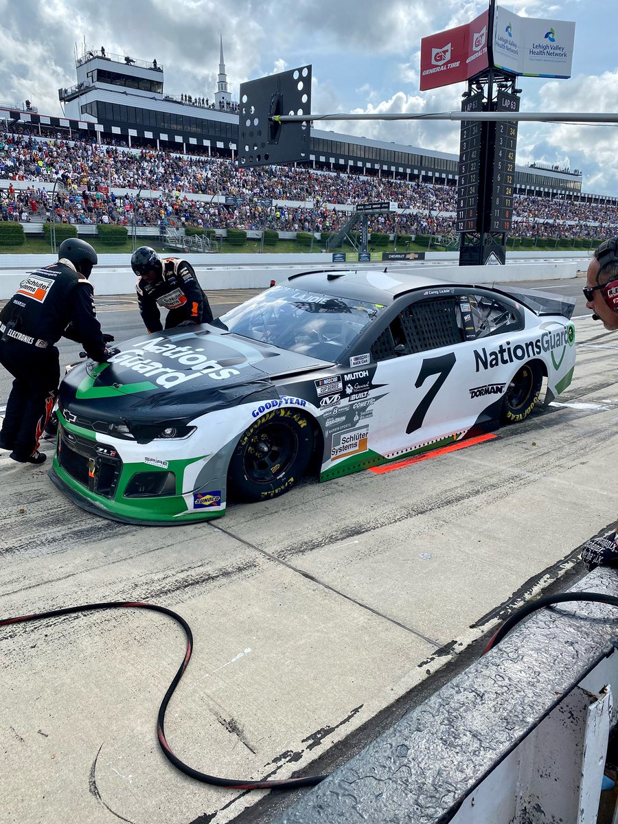 SpireMotorsport's tweet image. Taped up and back out there! 💪🏻