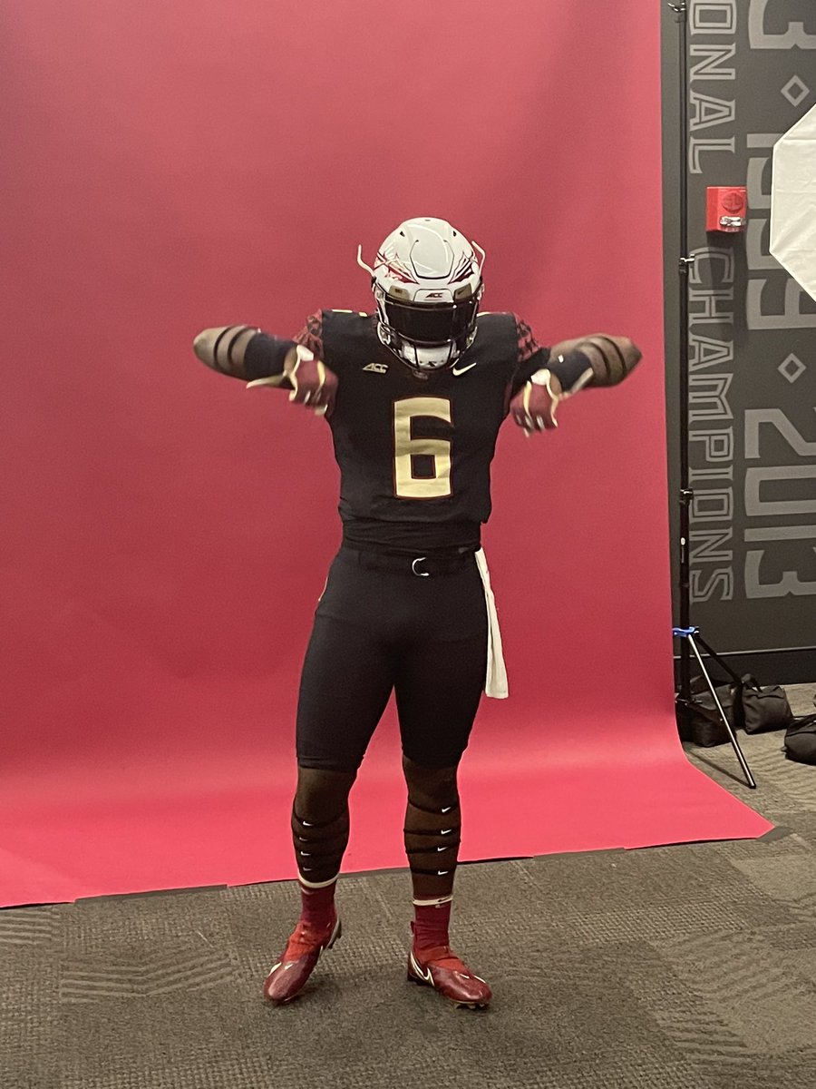 rockerlee229's tweet photo. #GONOLES https://t.co/0r4aW7zrHF