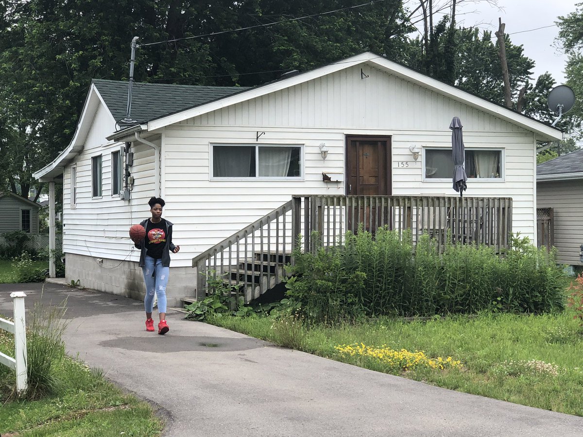 BTS on today’s Hometown 🎥 shoot with Isaline Alexander. 

Congrats to the <a href="/MSU_WBasketball/">Michigan State Women's Basketball</a> commit!