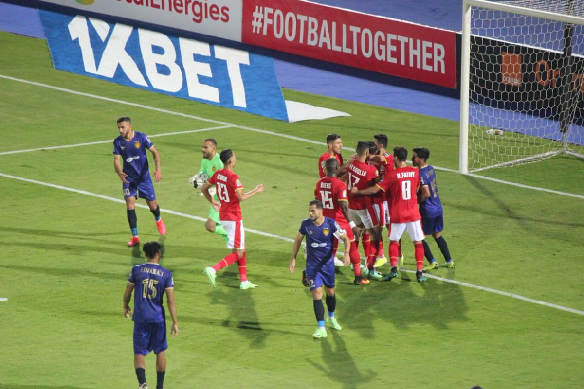 King_Fut's tweet photo. FT: AL AHLY 3-0 ESPERANCE 

AL AHLY REACH THE CAF CHAMPIONS LEAGUE FINAL FOR THE SECOND SUCCESSIVE TIME. https://t.co/lOLq7Lexpj