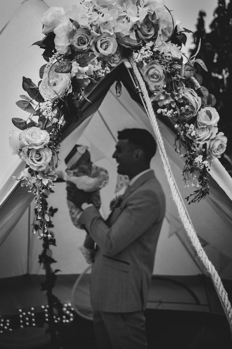 Wedding Bell Tent 🔅 

Our Bell tents can be perfectly decorated for all special occasions. We can help create those magical moments &amp; unforgettable memories. 
charmingtents.co.uk

⛺️ 

#charmingtents #belltents #sleepover #tents