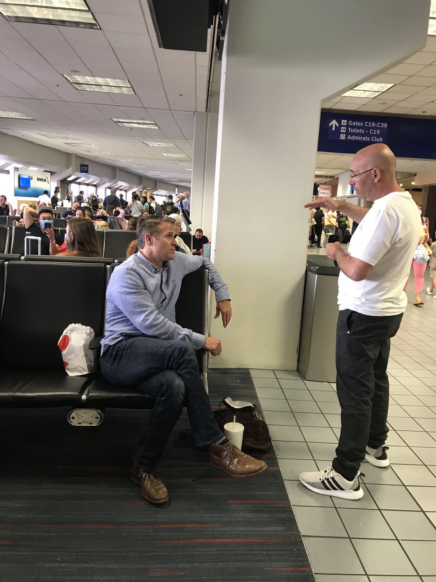 Noemi de la Puente tweet media