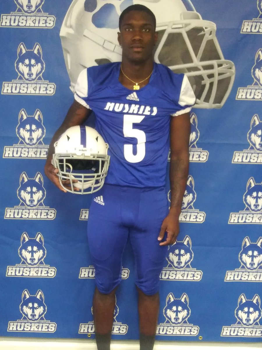 Had a great visit today with some future Huskies football players and a future basketball player