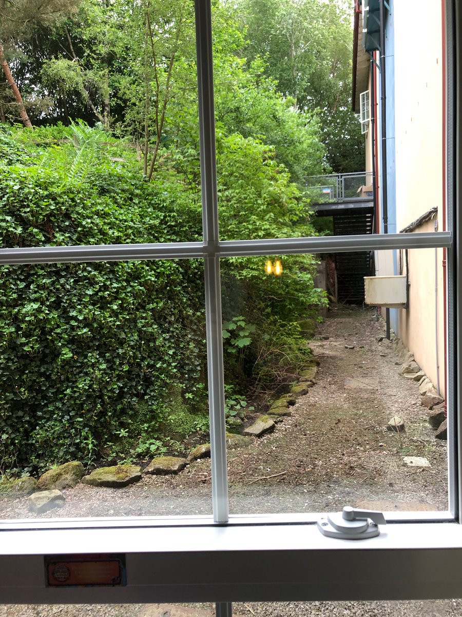 NickFrank2010's tweet photo. Following our complaint from x16 days ago of our poor visit @altontowers -contacted customer service -still no response. Most alarming was a conversation by x2 staff in the oriental bar at main hotel: ‘Are you working this sat?’-‘God no! The guests are vile here at the weekend!’ https://t.co/l2Fey63YZN