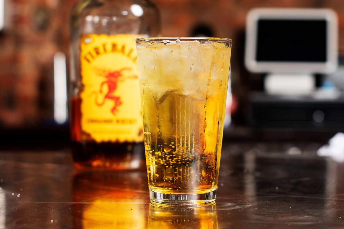 Funk ‘n Waffles tweet media