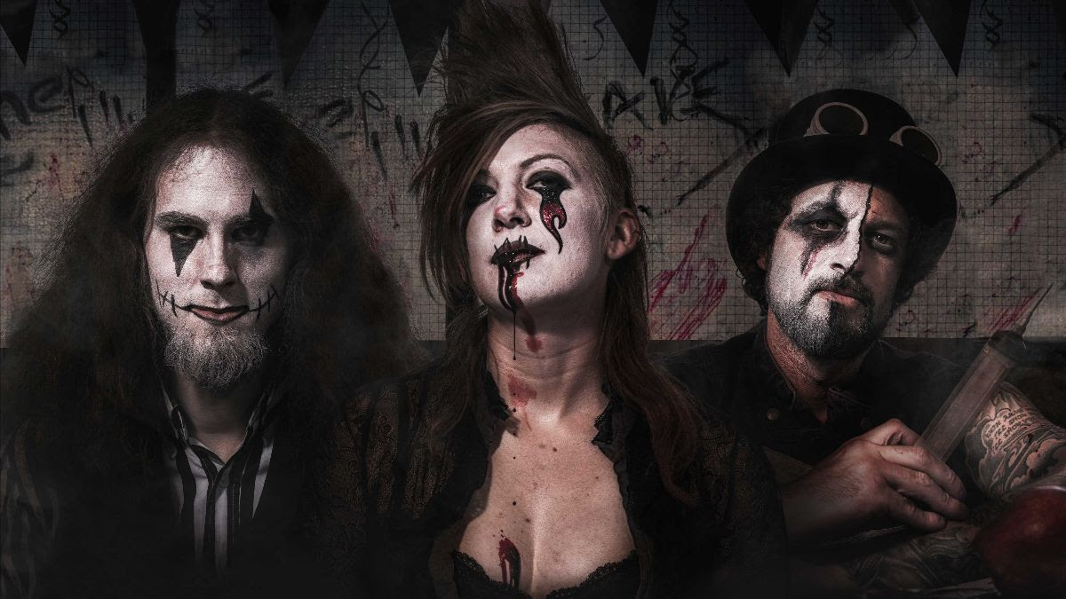 Rhino Radio (@rhinoradio) on Twitter photo One more hour until our <a href="/BLOODSTOCKFEST/">bloodstockfest</a> special! Come along for some <a href="/WardXVIOfficial/">Ward XVI</a>, <a href="/UnleashArchers/">Unleash The Archers</a>, <a href="/HaxanBand/">HΓ€xan</a>, <a href="/SavageMaster666/">Savage Master</a>, <a href="/CradleofFilth/">Cradle of Filth</a>, @vexedworldwide, <a href="/Venomprison/">Venom Prison</a>, and more! Only on rhinoradio.co.uk! One more hour until our <a href="/BLOODSTOCKFEST/">bloodstockfest</a> special! Come along for some <a href="/WardXVIOfficial/">Ward XVI</a>, <a href="/UnleashArchers/">Unleash The Archers</a>, <a href="/HaxanBand/">HΓ€xan</a>, <a href="/SavageMaster666/">Savage Master</a>, <a href="/CradleofFilth/">Cradle of Filth</a>, @vexedworldwide, <a href="/Venomprison/">Venom Prison</a>, and more! Only on rhinoradio.co.uk!