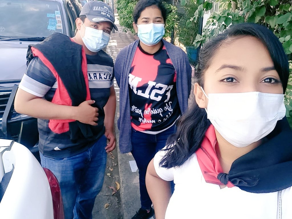 Aquí hay JS 💪🏻❤️🖤🇳🇮
Cros. de la Juventud Sandinista llevando paquetes alimenticios a familias Nicaragüenses.
Sin una Juventud dispuesta el compromiso no hay Revolución.
#NicaraguaUnPuebloQueVence
#PLOMO19 #FEP19