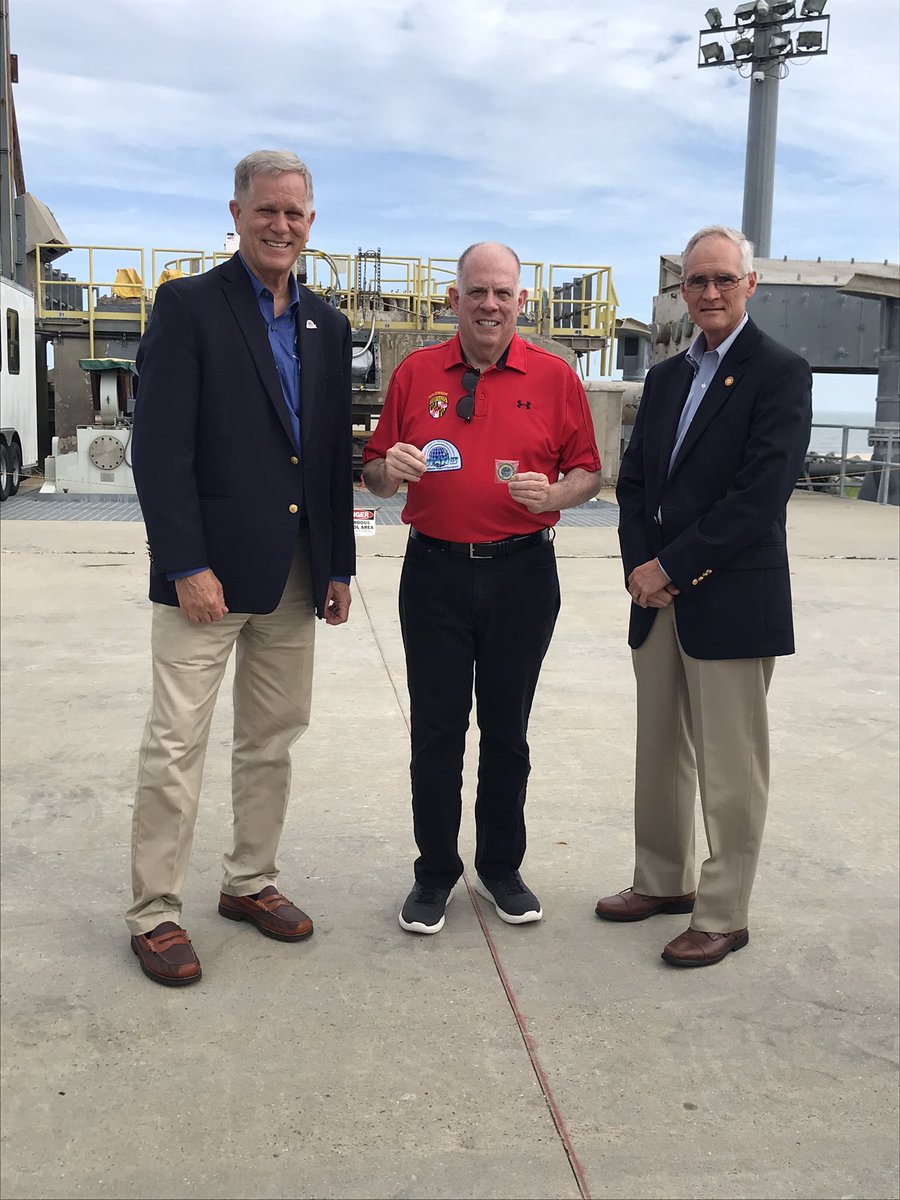 VCSFA_MARS's tweet photo. @VCSFA_MARS was pleased to host @GovLarryHogan at MARS Pad 0A  as he toured @NASA_Wallops today. CEO and Executive Director Dale Nash and Deputy Director of Transportation John Lawson presented Governor Hogan with a MARS coin and patch to commemorate his visit. https://t.co/SV9d5YFlnv