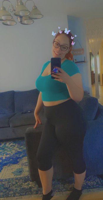 2 shots in🤭 https://t.co/V3k6AGCVv7<a href="/tag/smile"class="tags"><span>#smile</span></a><a href="/tag/bemyvalentine"class="tags"><span>#bemyvalentine</span></a><a href="/tag/blackandwhitephoto"class="tags"><span>#blackandwhitephoto</span></a><a href="/tag/th"class="tags"><span>#th</span></a>