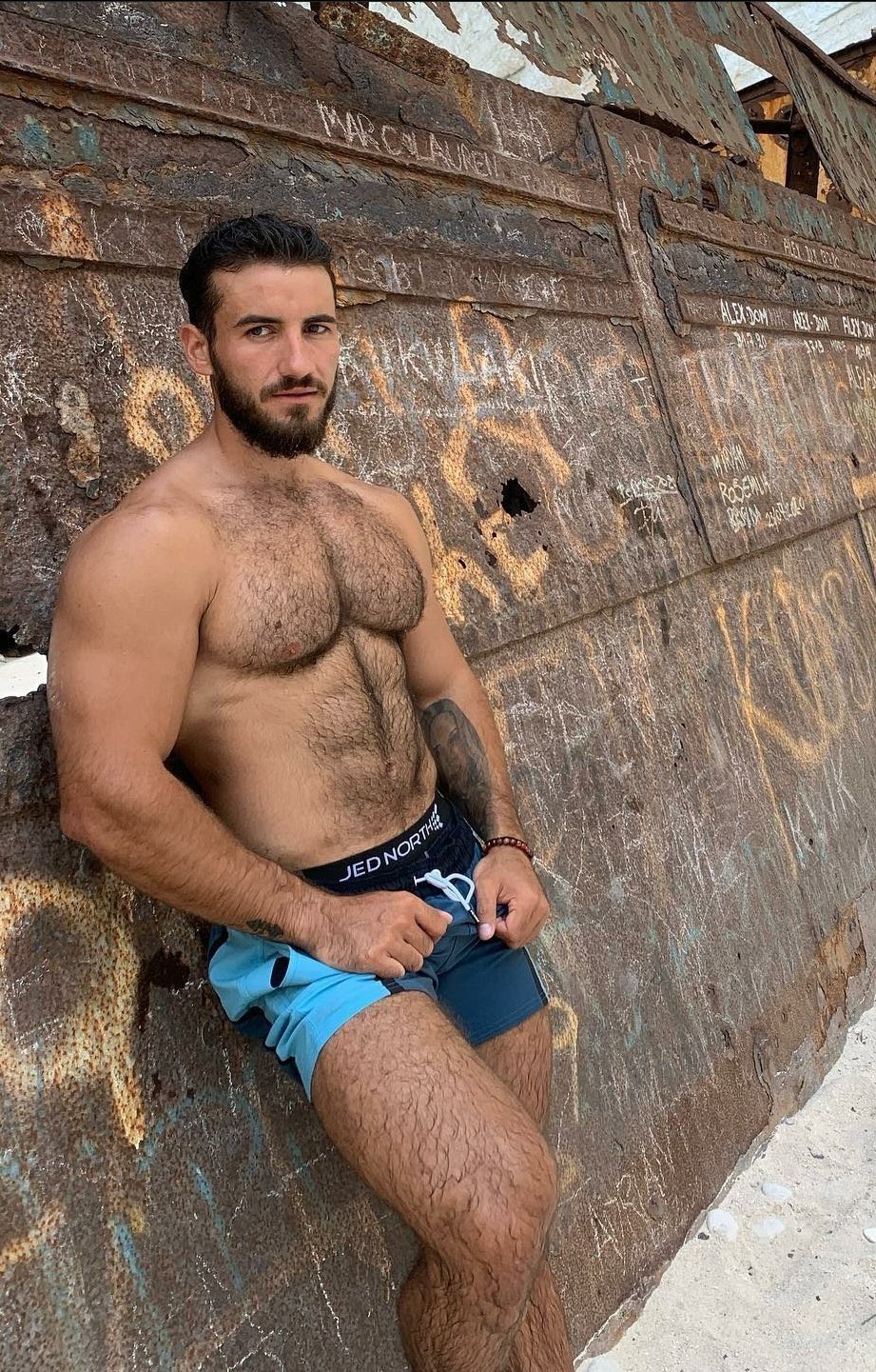 ?June 26, 2021? #hairsome #hairychest #hairygay #hairyfan #scruff #beardedhomo #beard #hairymen #gay
