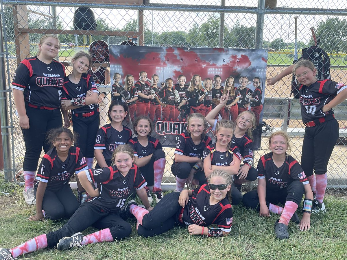 Nebraska Quakes Gold - Byrd tweet media