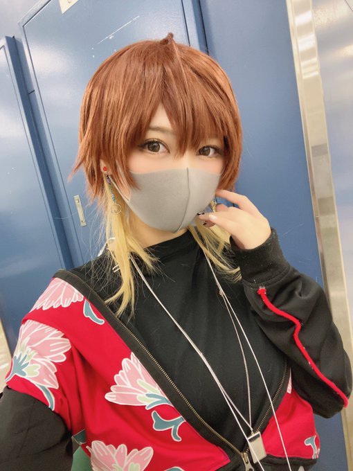 Twitterのコスプレ画像3