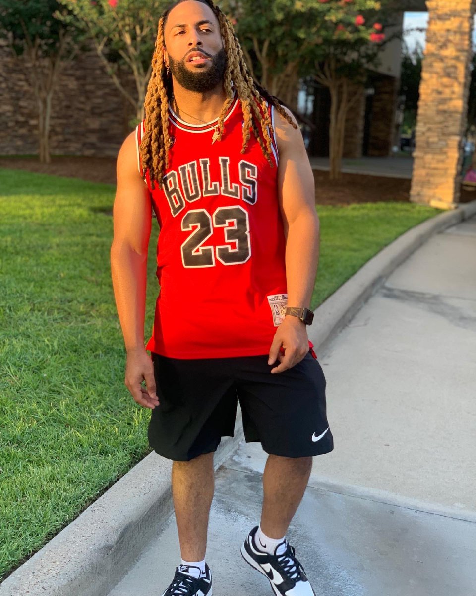 Call_Me_Chipp's tweet image. Loc’ed In.