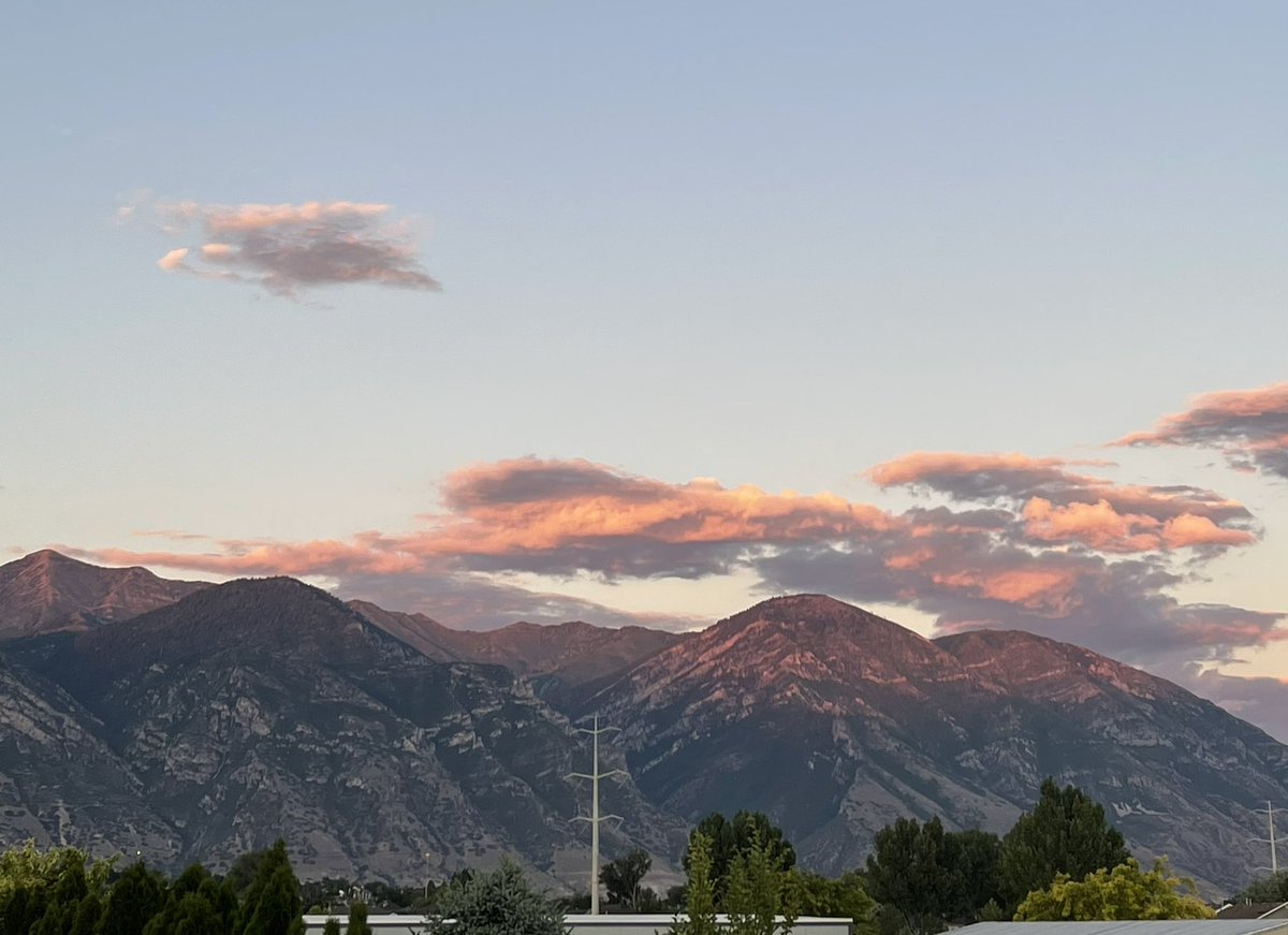 btalonia's tweet photo. 16 hours of class work and then an evening on the deck enjoying the #BeUTAHful sunset. #EdDinprogress https://t.co/o9Kt8y6t7U