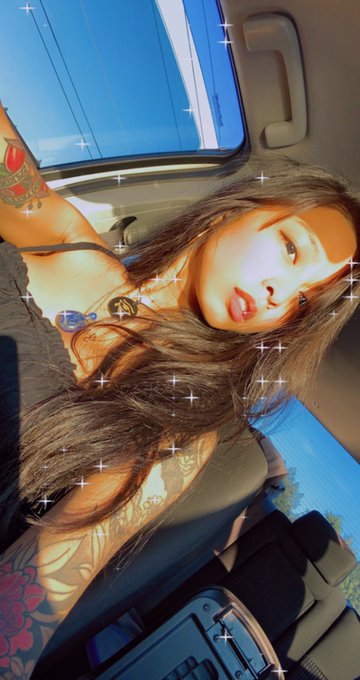 Watch kitty ♡'s leaked NSFW photo on TwXstars