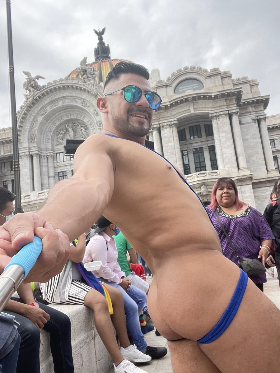 Evan Sinuhe tweet media