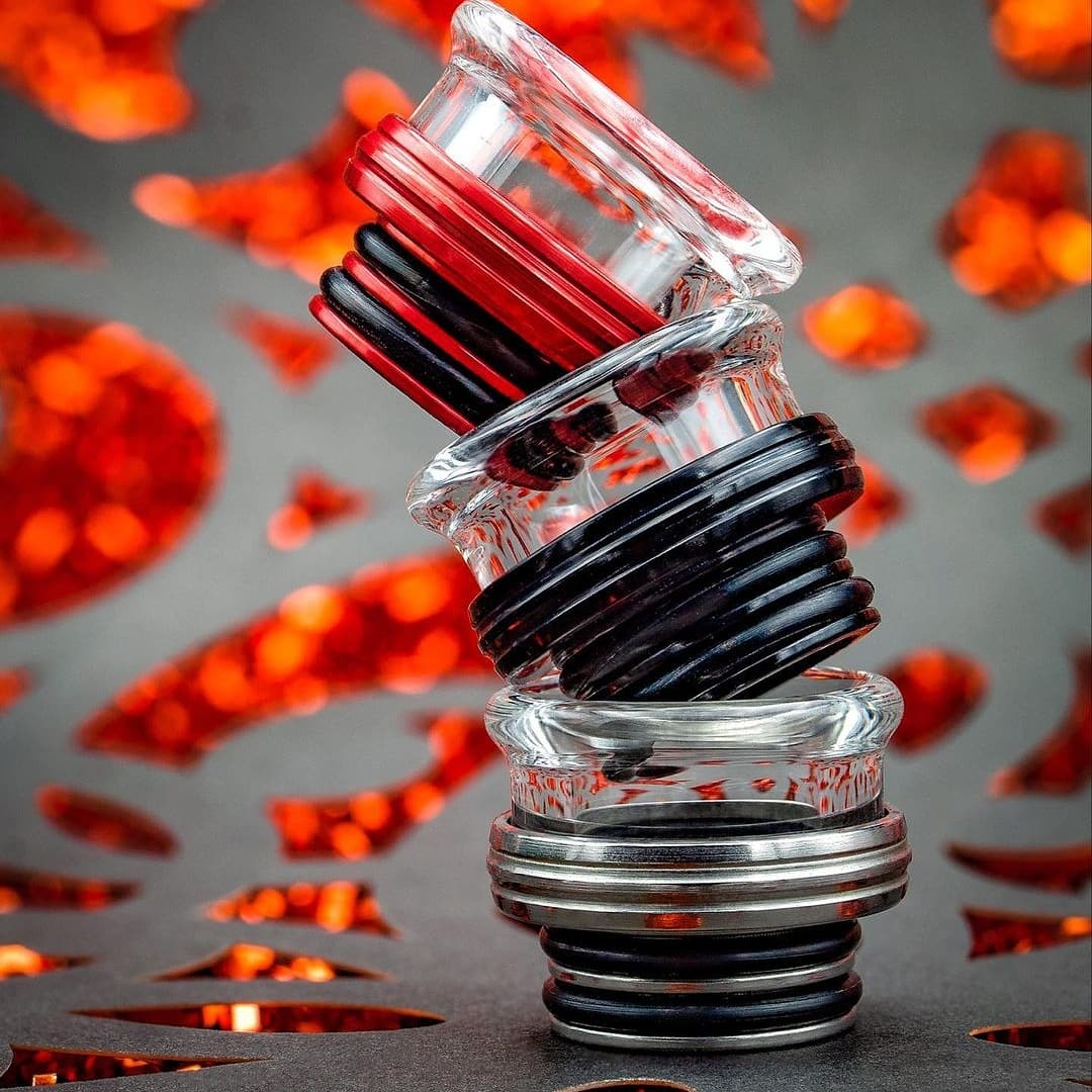 jenniferAlvarw's tweet photo. 📸 @grovemitchell Copa 810 Drip.Eclipse those lips with craftsmanship!👌🏼💨💨
 
 #vapeagency #instavaperz #vapefam #coilbuilder #coilarchitect #vapecommunity #trinityglasshardware #vaping #ecigs #vapeon #glasscap #glasscaps #glassattycap #glassdriptip #copadriptip #810driptip https://t.co/Ti4D1txqEa
