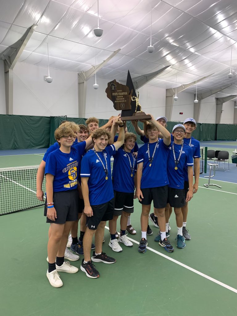 Catholic Memorial HS tweet media